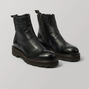 Sturlini tread sole leather boots black